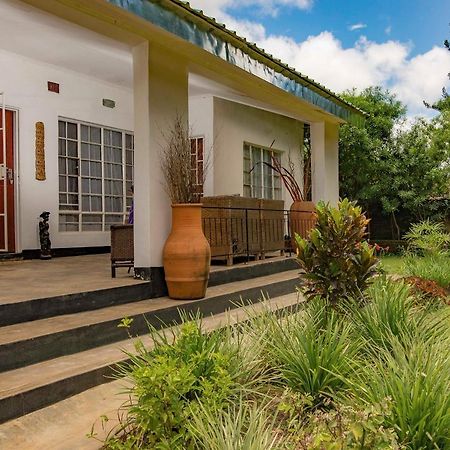 Cluny Lodge Lilongwe Buitenkant foto