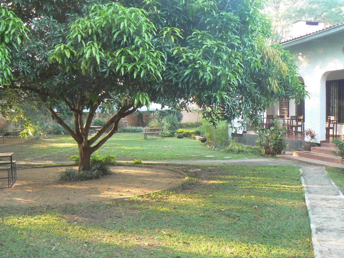 Cluny Lodge Lilongwe Buitenkant foto